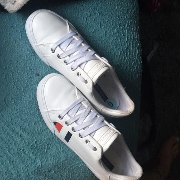 Tommy Hilfiger Shoes - Picture 6 of 7